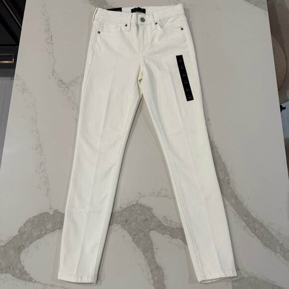 Banana Republic NWT Skinny Fit Mid Rise White Denim Jeans Women's 26/2 Stretch - Picture 1 of 10